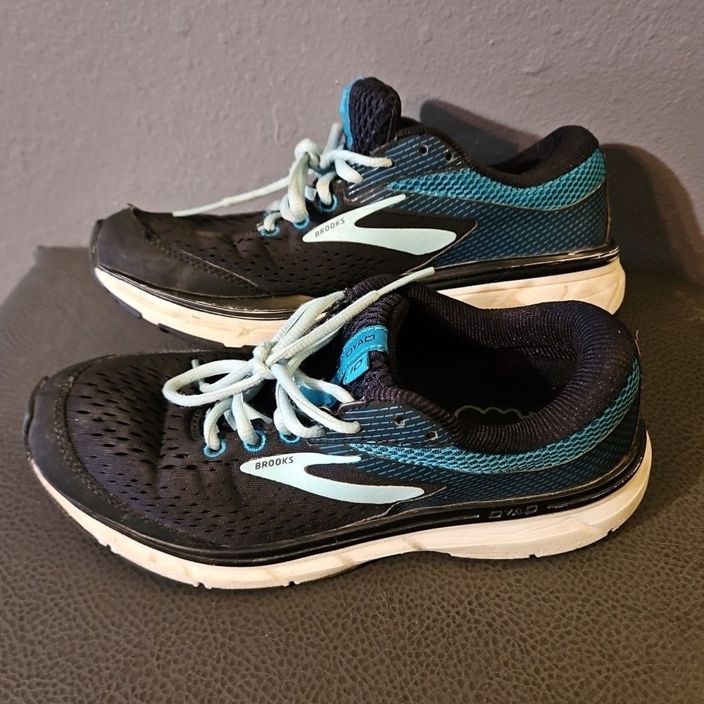 Brooks Dyad 10 DNA Women's Running Walk Shoes Black/blue Size 7.5B (S110
